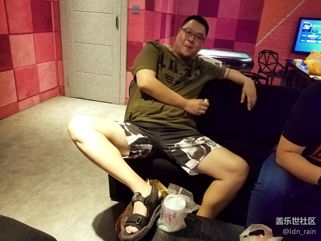 【活動(dòng)回顧】三星NOTE9-上海星部落轟趴館看紐約發(fā)布會(huì)直播 【活動(dòng)回顧】三星NOTE9-上海星部落轟趴館看紐約發(fā)布會(huì)直播