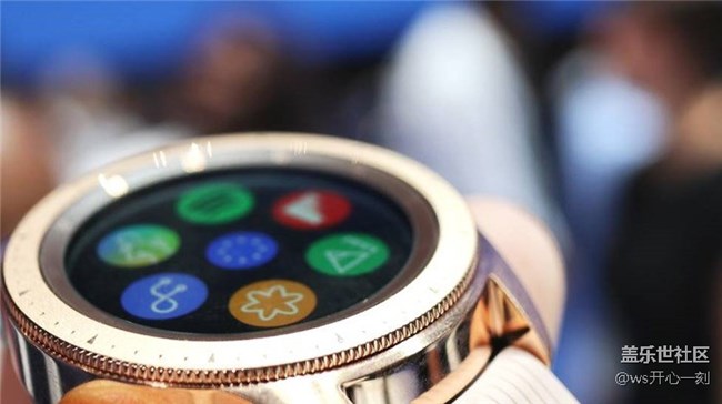 三星Galaxy Watch現(xiàn)場實拍圖賞:看上去就像是一塊真機械表 三星Galaxy Watch現(xiàn)場實拍圖賞:看上去就像是一塊真機械表
