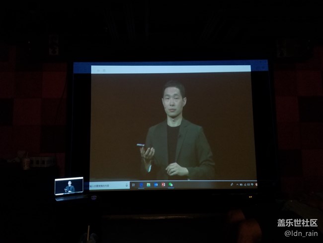 【活動(dòng)回顧】三星NOTE9-上海星部落轟趴館看紐約發(fā)布會(huì)直播 【活動(dòng)回顧】三星NOTE9-上海星部落轟趴館看紐約發(fā)布會(huì)直播