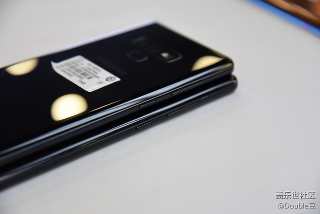 三星Galaxy Note9與三星Note8外觀對比簡析