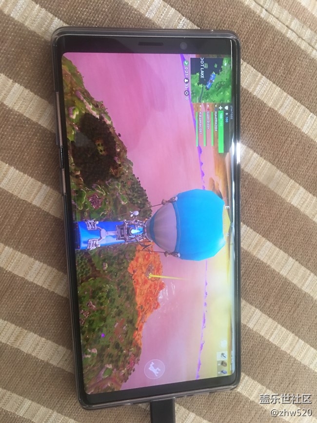 堡壘之夜下載好了