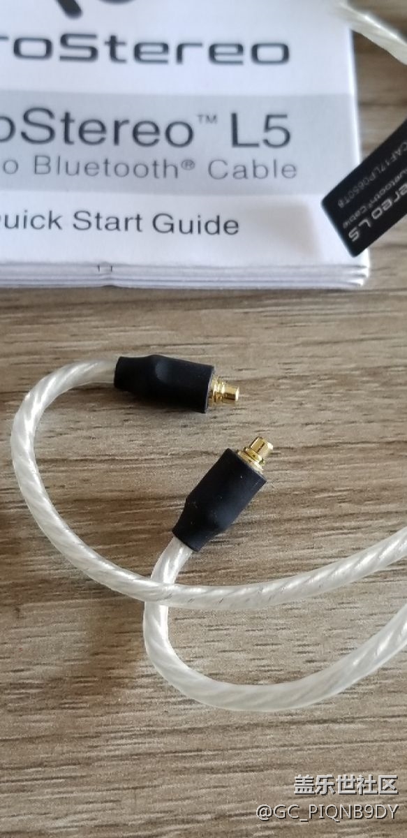 給note8配了個耳機