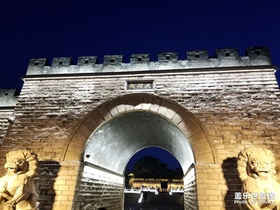 金秋~夜色下的大明湖