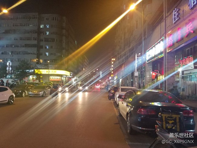 8.0的相機(jī)怎么成這樣咯