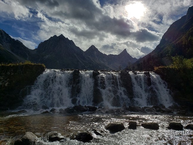今年一年用的旗艦手機感受。