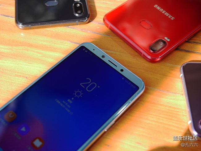 外觀精致手感細(xì)膩 三星Galaxy A6s美圖賞 外觀精致手感細(xì)膩 三星Galaxy A6s美圖賞