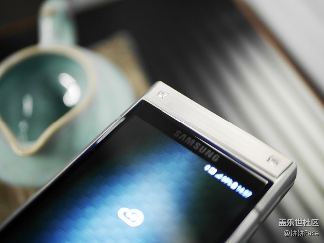 開(kāi)闔之間 風(fēng)范盡顯 三星W2019美圖賞