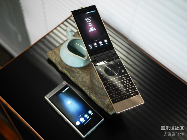 開(kāi)闔之間 風(fēng)范盡顯 三星W2019美圖賞