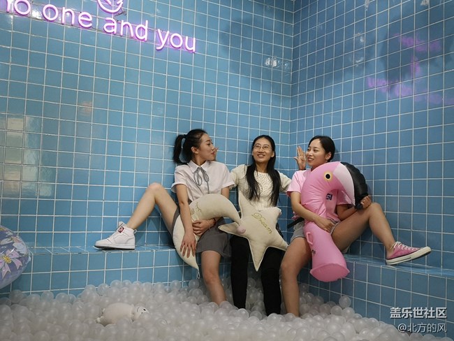 網(wǎng)紅店7unique聚會(huì)拍照---圖多 網(wǎng)紅店7unique聚會(huì)拍照---圖多