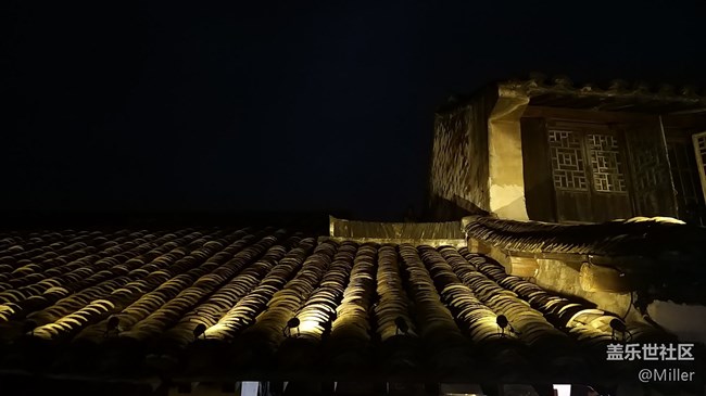 【A9s一機(jī)走天下】我們?cè)跓熡觊L(zhǎng)廊看花巷夜色