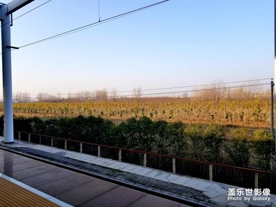 出發(fā)，機(jī)場偶遇W2019