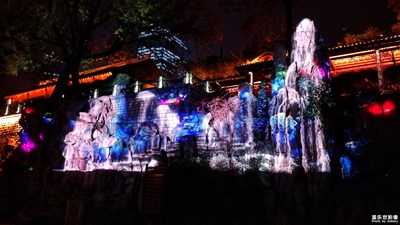 賞夜色千朦朧  風(fēng)花雪月如夢