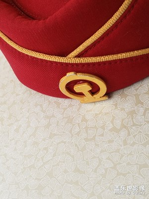 帽子原來是醬紫的