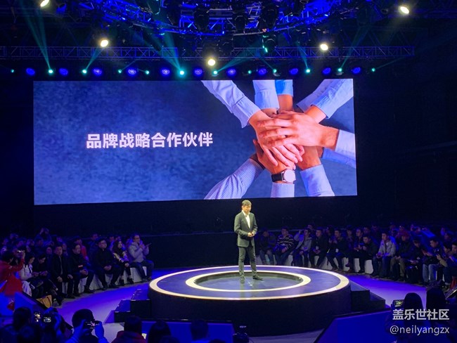 筑夢(mèng)音樂(lè)，成就年輕精英！三星發(fā)布A8s