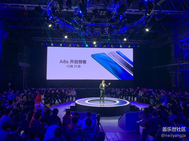 筑夢(mèng)音樂(lè)，成就年輕精英！三星發(fā)布A8s