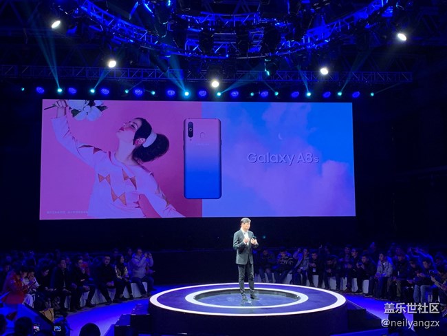 筑夢(mèng)音樂(lè)，成就年輕精英！三星發(fā)布A8s