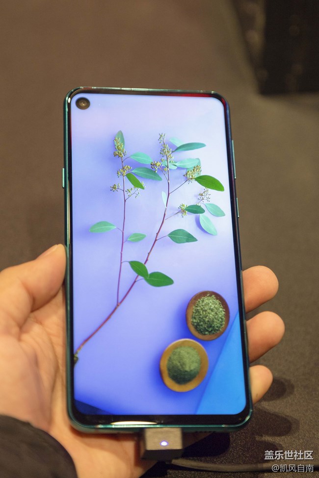 A8s簡(jiǎn)單上手體驗(yàn)的感觸 A8s簡(jiǎn)單上手體驗(yàn)的感觸