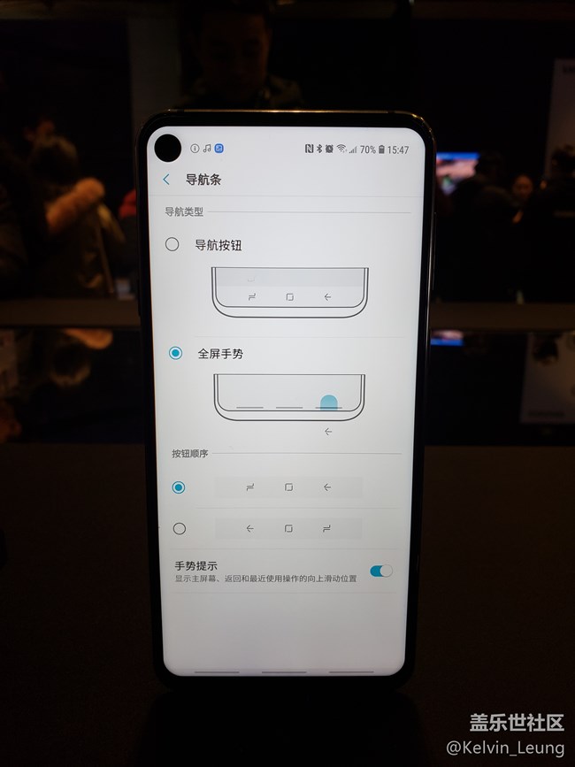 三星A8s，揭開屏幕神秘面紗，Ace王者歸來(lái)。