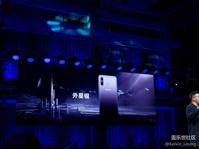 三星A8s，揭開屏幕神秘面紗，Ace王者歸來(lái)。