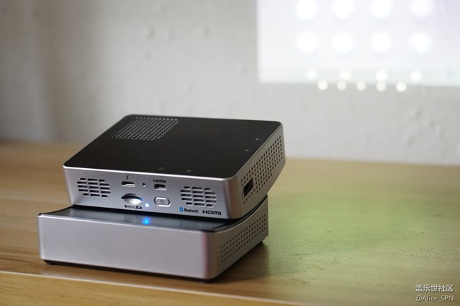 三星智能激光投影儀兩周體驗：尺寸如此mini，到底有何能耐？