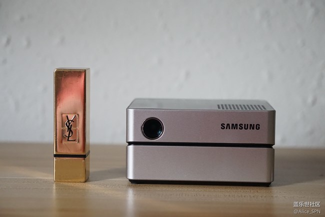 三星智能激光投影儀兩周體驗：尺寸如此mini，到底有何能耐？