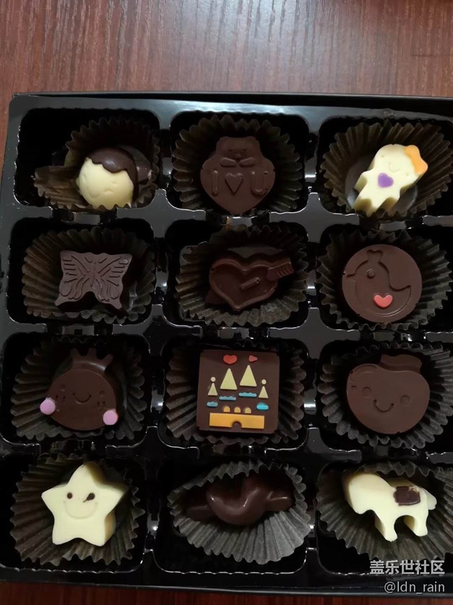 【活動回顧】上海星部落12月23日圣誕巧克力DIY活動 【活動回顧】上海星部落12月23日圣誕巧克力DIY活動