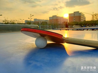 發(fā)張照片紀(jì)念一下第一個(gè)帖子??