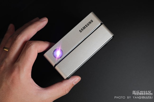 會變形夠高端，三星智能激光投影儀高清圖賞