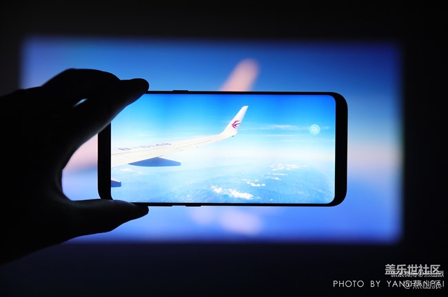 三星智能激光投影儀評測，簡直是變形金剛的能量魔方