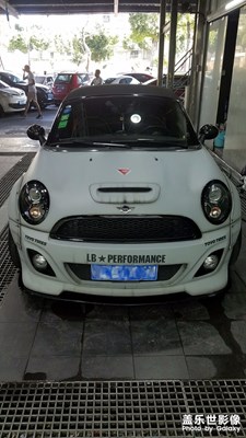不顧正業(yè)的MINI