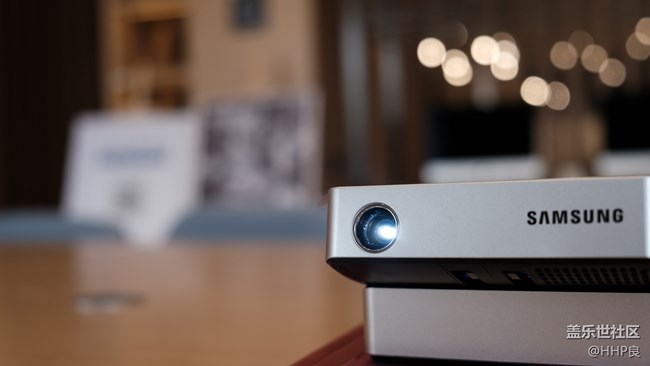 三星智能激光投影儀快速上手 三星智能激光投影儀快速上手