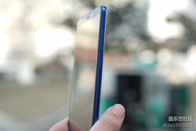 【A9s星粉體驗團】外觀&ID設(shè)計 Galaxy A9s評測Part1 【A9s星粉體驗團】外觀&ID設(shè)計 Galaxy A9s評測Part1