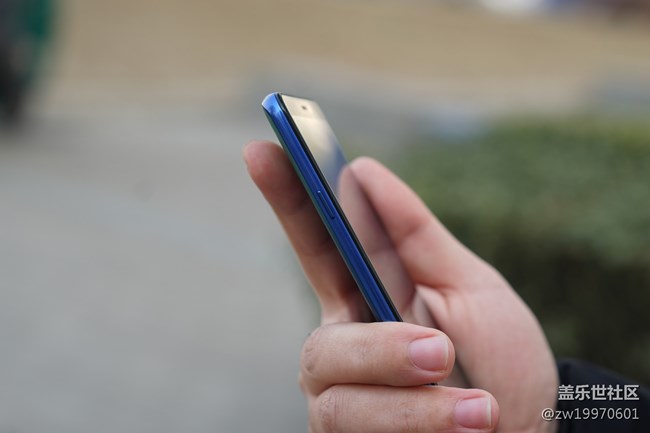 【A9s星粉體驗團】外觀&ID設(shè)計 Galaxy A9s評測Part1 【A9s星粉體驗團】外觀&ID設(shè)計 Galaxy A9s評測Part1