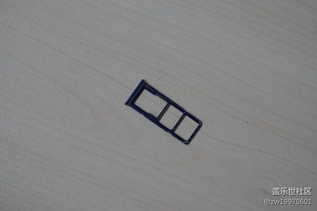 【A9s星粉體驗團】外觀&ID設(shè)計 Galaxy A9s評測Part1 【A9s星粉體驗團】外觀&ID設(shè)計 Galaxy A9s評測Part1