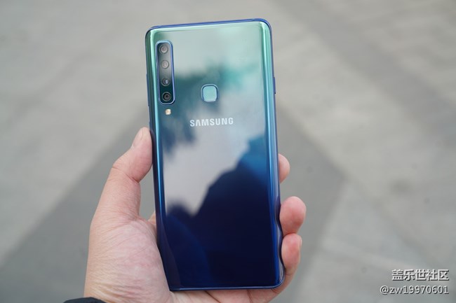 【A9s星粉體驗團】外觀&ID設(shè)計 Galaxy A9s評測Part1 【A9s星粉體驗團】外觀&ID設(shè)計 Galaxy A9s評測Part1