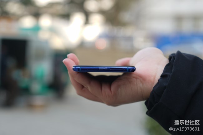 【A9s星粉體驗團】外觀&ID設(shè)計 Galaxy A9s評測Part1 【A9s星粉體驗團】外觀&ID設(shè)計 Galaxy A9s評測Part1