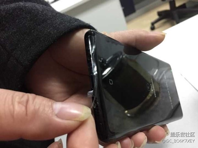 中框的貼膜有用嗎