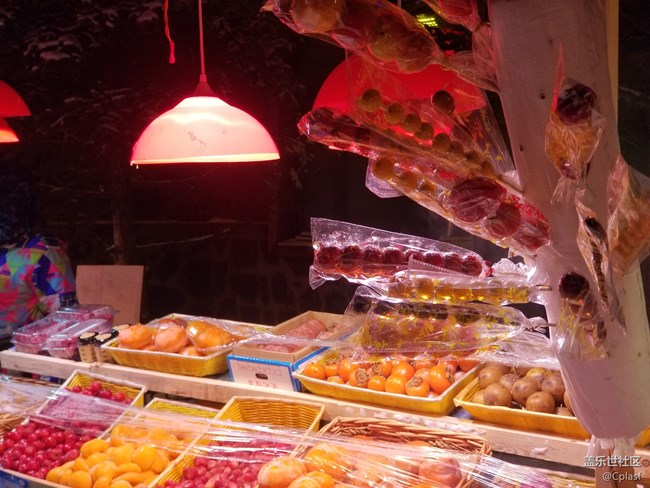 紛紛瑞雪落人間 雪鄉(xiāng)迎“星”年 紛紛瑞雪落人間 雪鄉(xiāng)迎“星”年