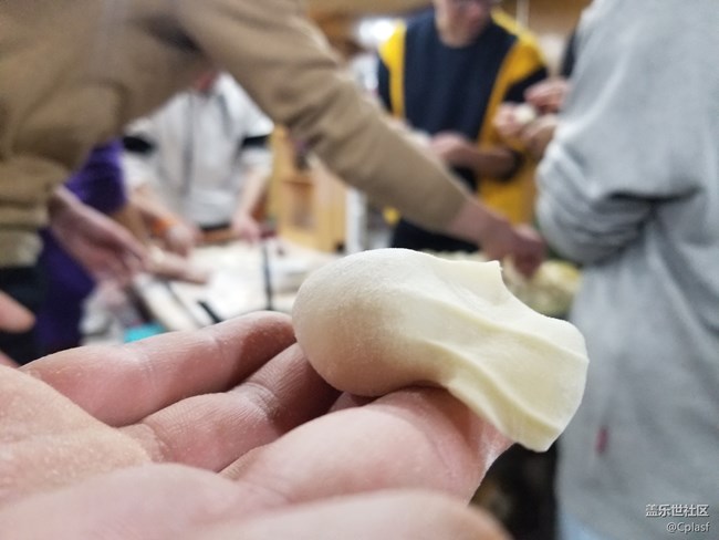 紛紛瑞雪落人間 雪鄉(xiāng)迎“星”年 紛紛瑞雪落人間 雪鄉(xiāng)迎“星”年