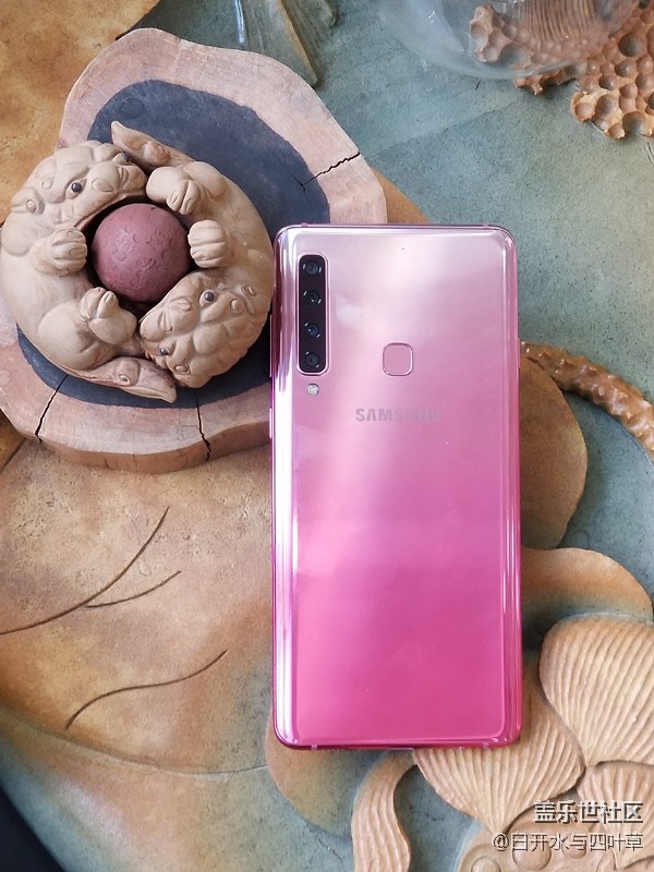 【 A9s星粉體驗團(tuán)】淺談四攝手機(jī)三星A9S