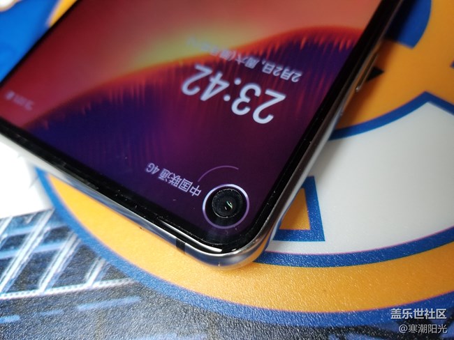【Galaxy A8s星粉體驗活動】A8s黑瞳全視屏的美