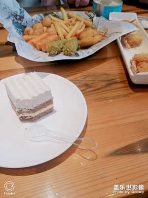 【新春年夜飯】+各種零食嘻嘻嘻，好嗨呦