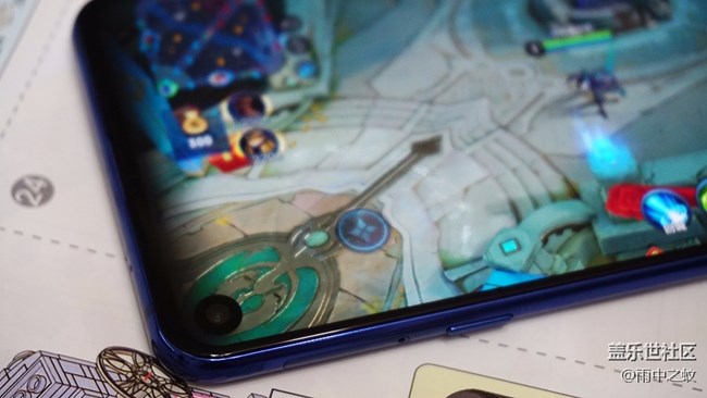 是妥協(xié)還是另辟蹊徑？黑瞳全視屏是一種什么體驗(yàn)？