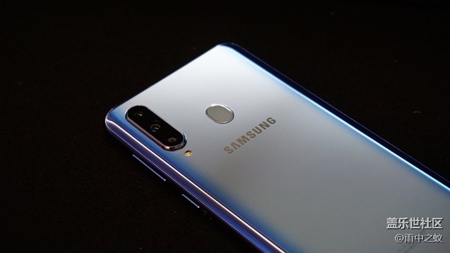 是妥協(xié)還是另辟蹊徑？黑瞳全視屏是一種什么體驗(yàn)？