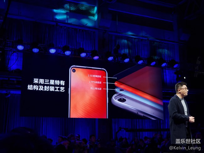 【Galaxy A8s星粉體驗(yàn)活動(dòng)】A8s上手，一個(gè)黑瞳，洞見未來。