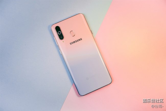 藍(lán)粉森林中的獨(dú)角精靈