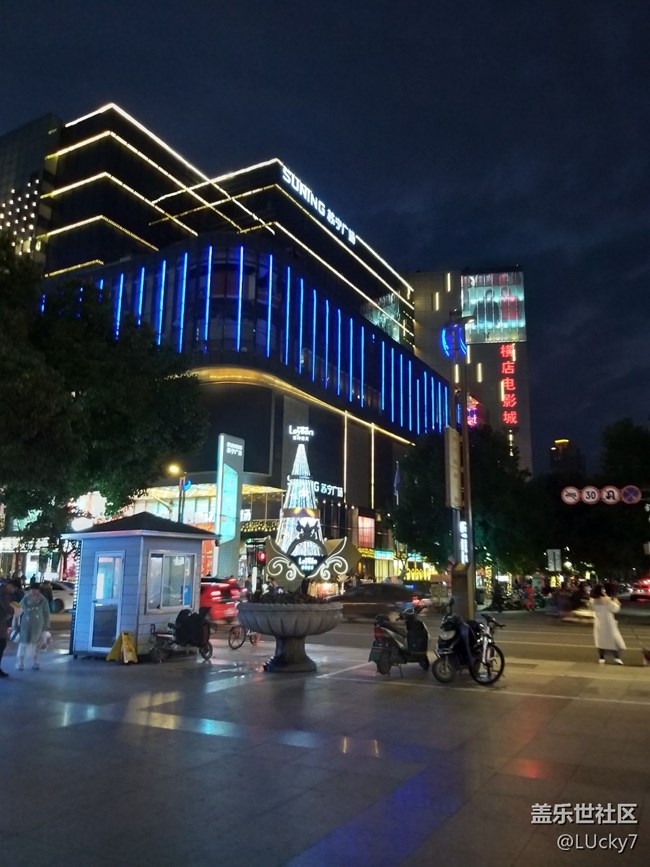 希望能加強(qiáng)優(yōu)化一下Galaxy S輕奢版的相機(jī)