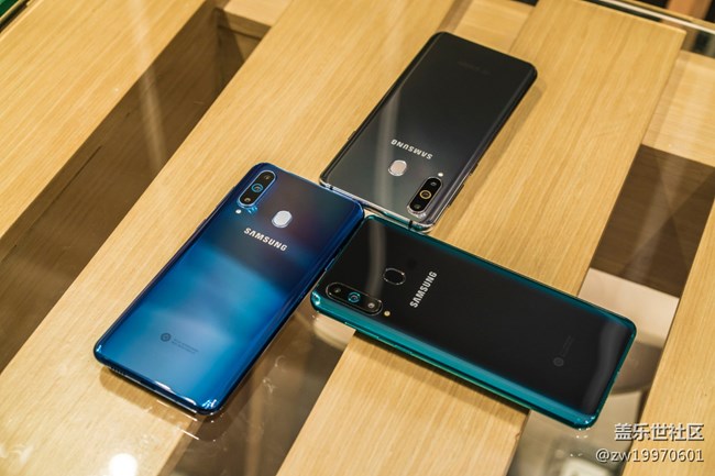 【Galaxy A8s星粉體驗活動】Galaxy A8s全面視頻評測