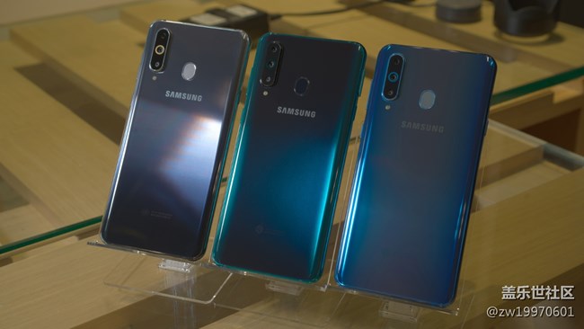 【A8s星粉體驗(yàn)團(tuán)】A8s！靚麗的外觀 搶眼的拍照