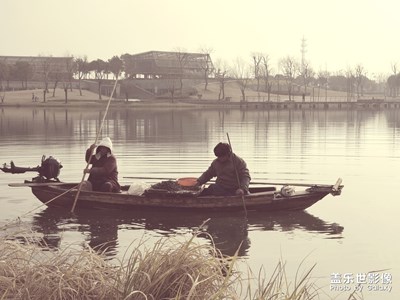 【愛(ài)上一座城】+一葉孤舟